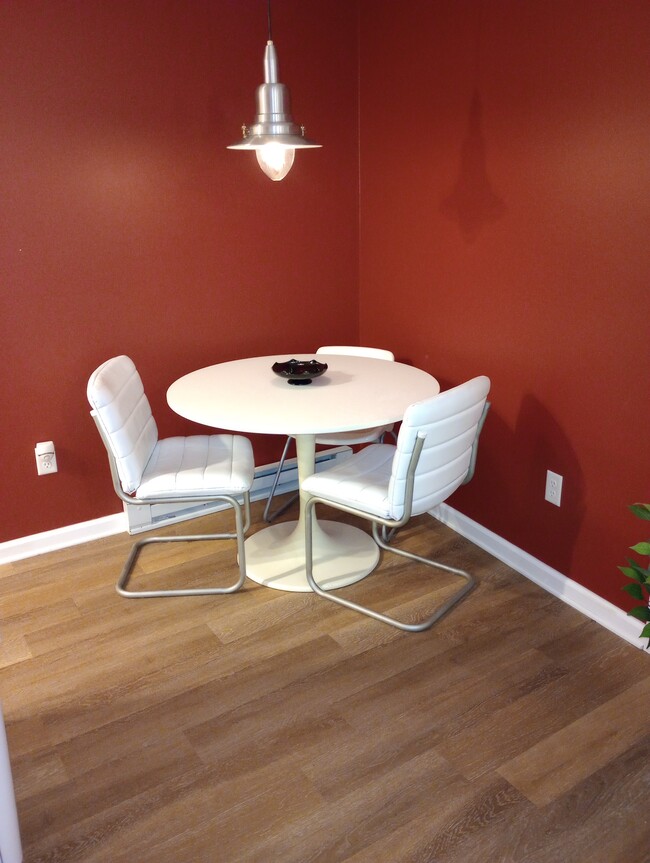 Dining room - 21 Unaka Ave