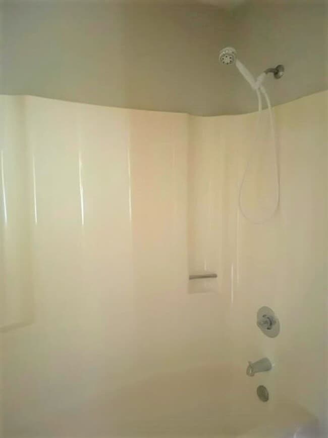 Building Photo - Briarcliff Condos