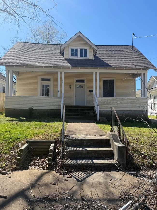 Building Photo - Deposit Special!