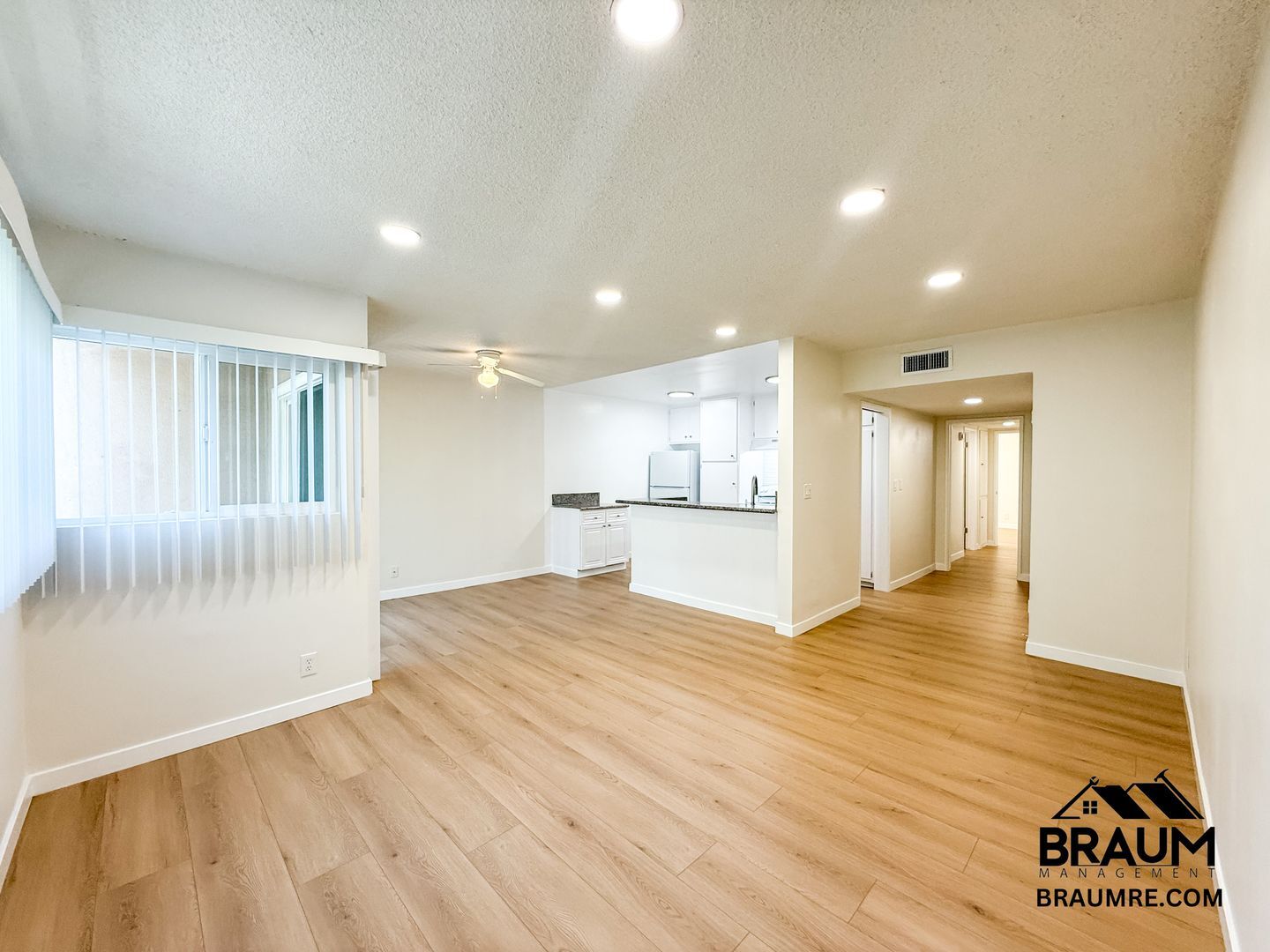 Building Photo - 5252 Hermitage Ave