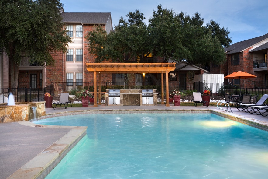 Wellington at Willow Bend 3200 Parkwood Blvd Plano TX 75093