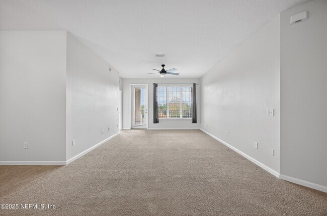 Building Photo - 11251 Campfield Dr