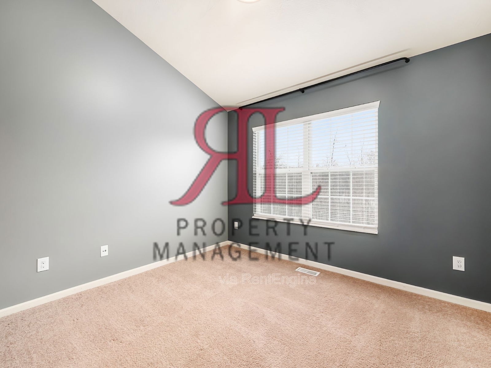 Building Photo - 6482 Ash Rock Cir