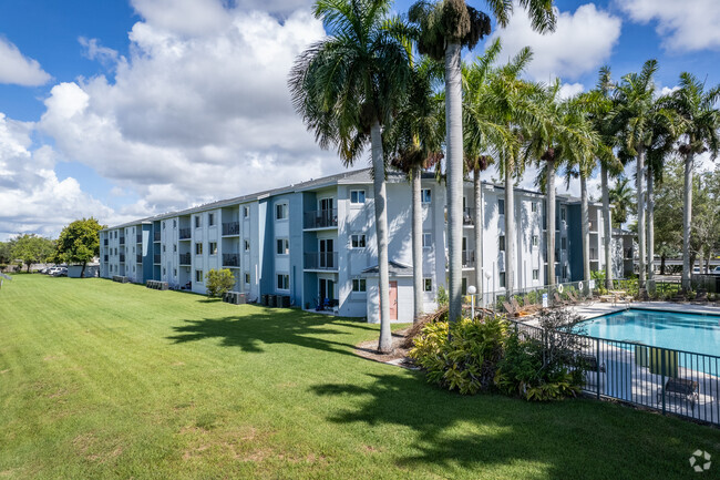 Primary Photo - Sunset Bay Apartments