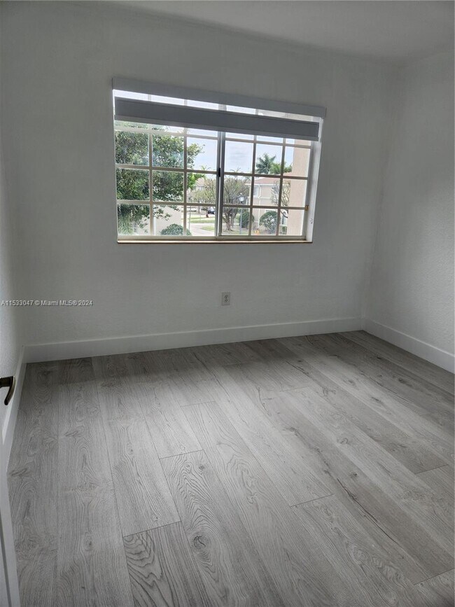 Building Photo - 14034 SW 272nd St