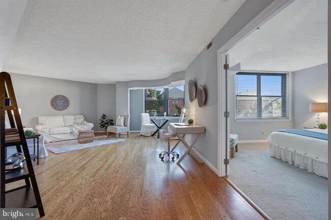 Building Photo - 1200 Braddock Pl