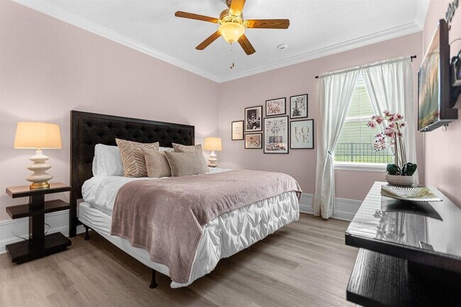 Building Photo - 7739 Graben St