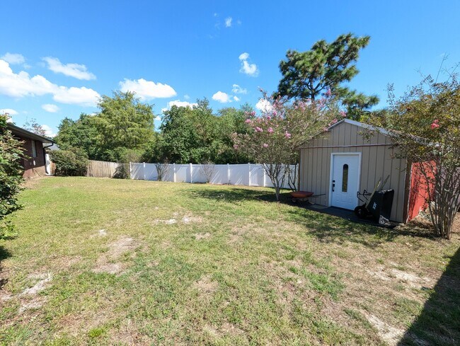 Building Photo - 2476 Abaco Dr