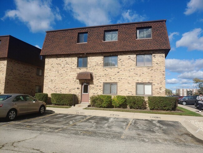 Building Photo - 9703 Bianco Terrace