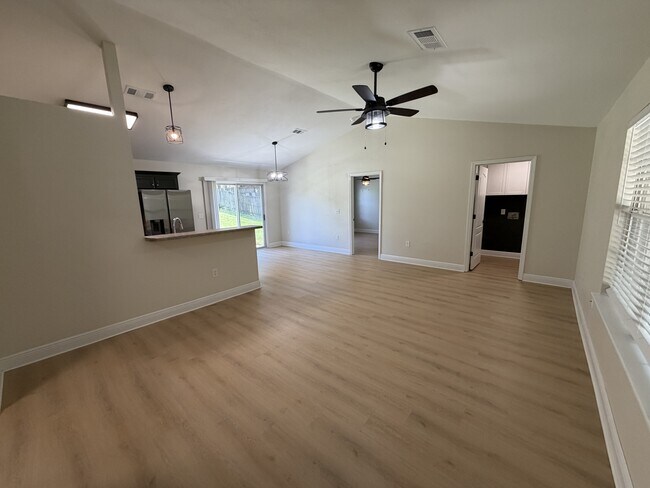 Building Photo - 6130 Ashton Woods Cir