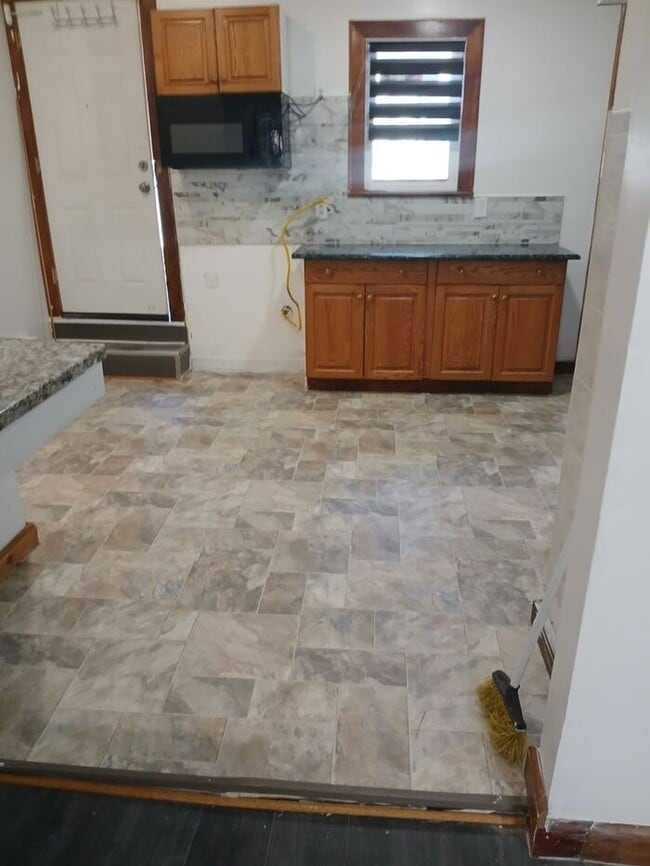 Building Photo - Special Improveent District!! Hurry to see this special place.