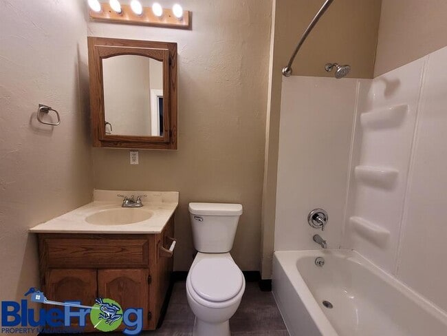 Building Photo - 144 West Pulaski Street - 1