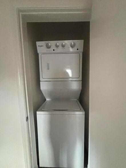 Building Photo - 32200 Cathedral Canyon Dr