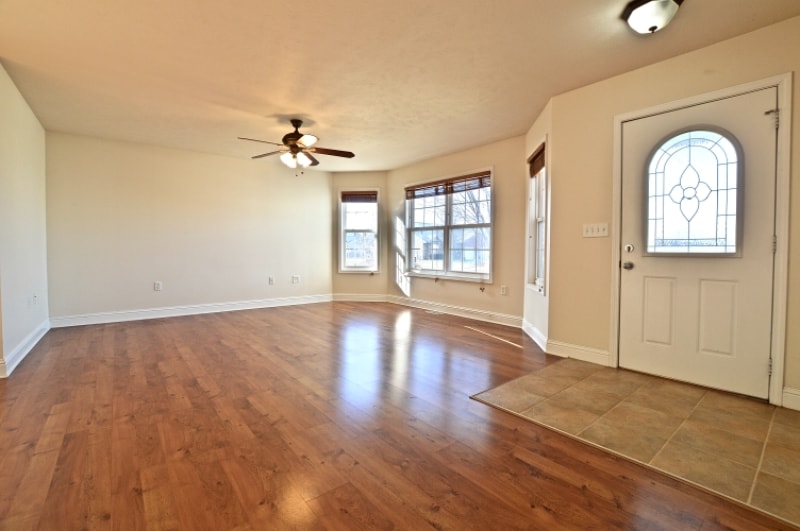 Building Photo - 700 Williamson Ave