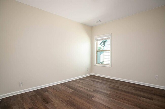 Building Photo - 138 Avery Lndg Wy