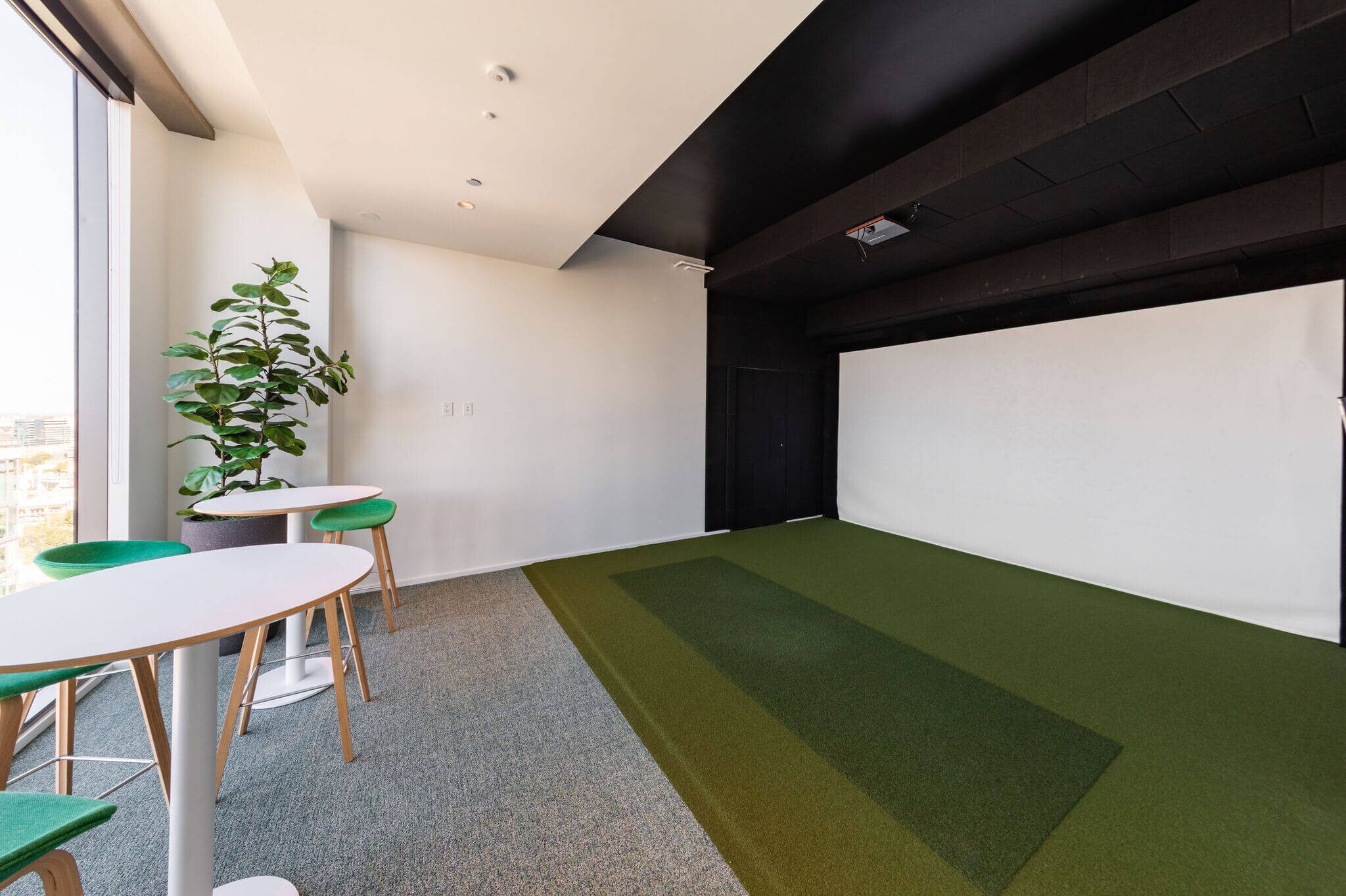 Building Photo - 619 W Randolph St