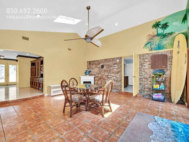 Building Photo - 333 Jonquil Cir