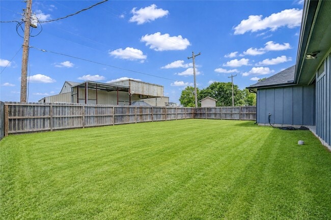 Building Photo - 7610 Avenue G