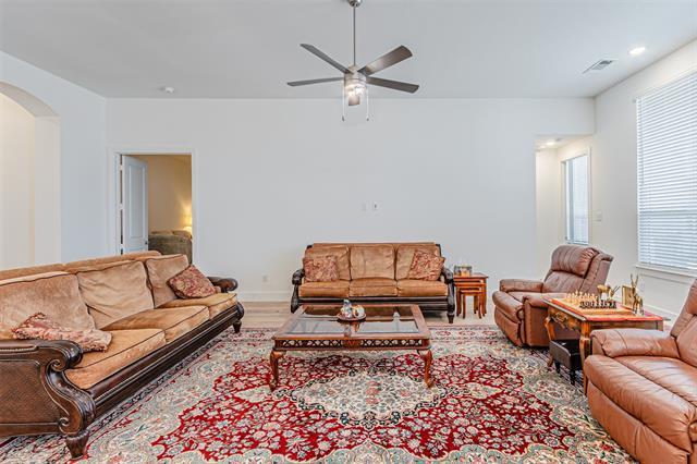 Building Photo - 504 Lavender Dr