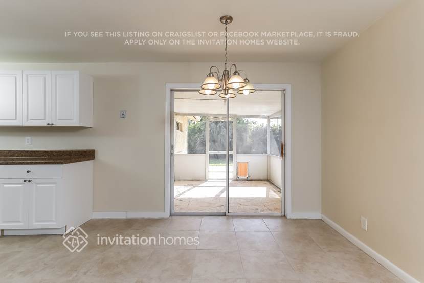 Building Photo - 1302 W Broward St