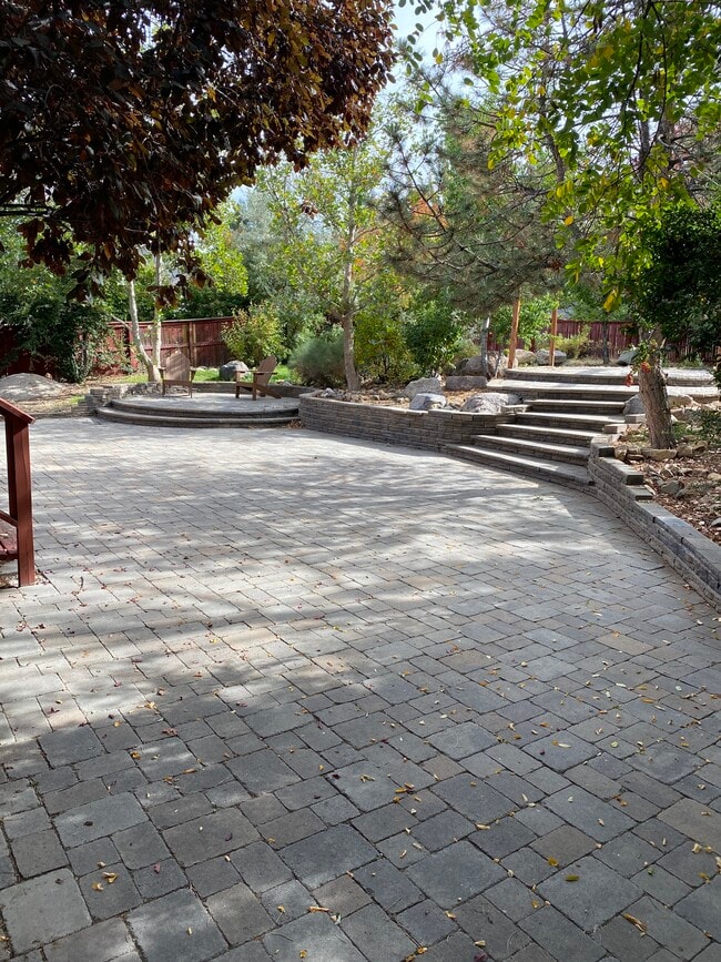 Building Photo - 3580 Skyline View Dr