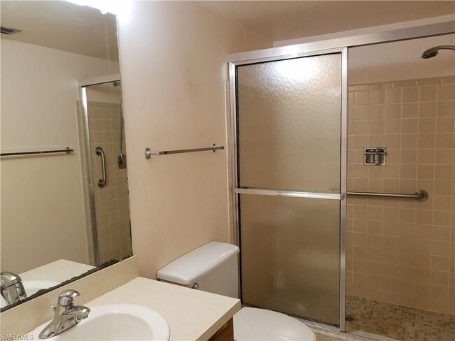 Building Photo - 3625 Boca Ciega Dr