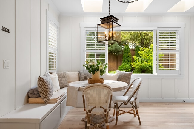 Building Photo - 11311 66th Ave