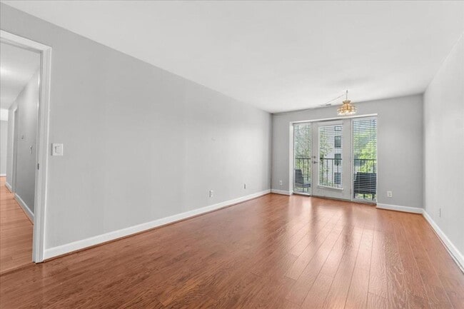 Building Photo - 5630 Pershing Ave