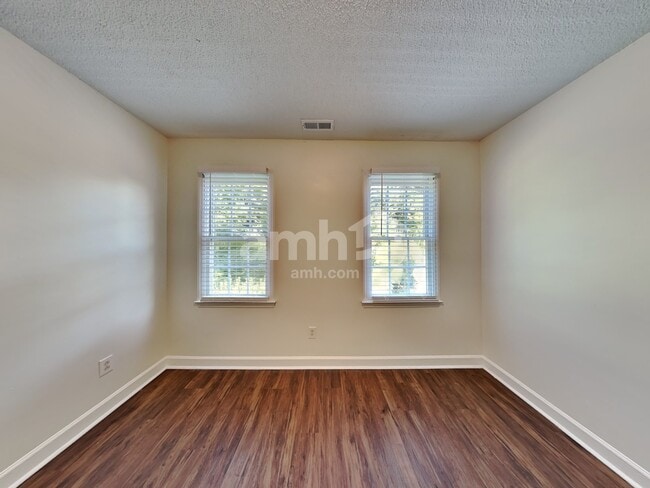 Building Photo - 1900 Spanish Bay Ct