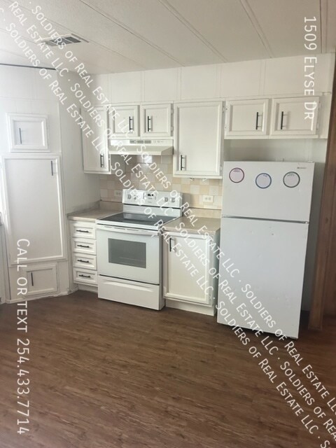 Building Photo - 1509 Elyse Dr