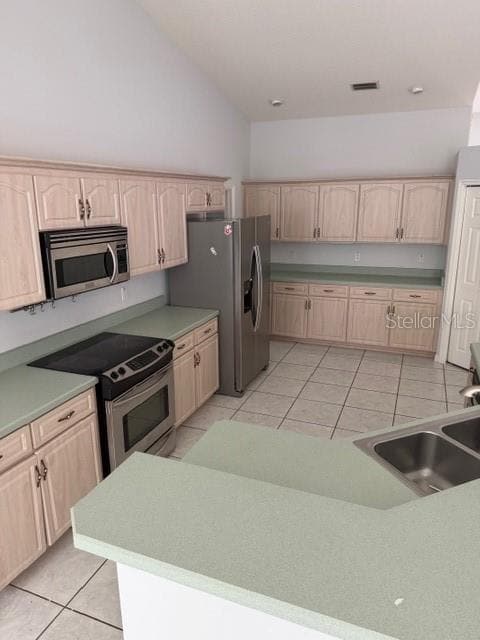 Building Photo - 62 President Ln