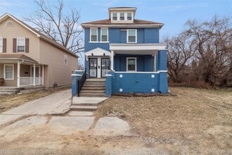 Building Photo - 767 Navahoe St