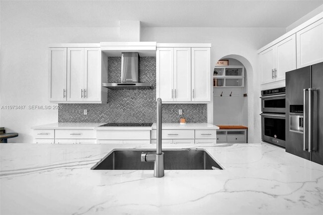 Building Photo - 1052 SW 113th Way