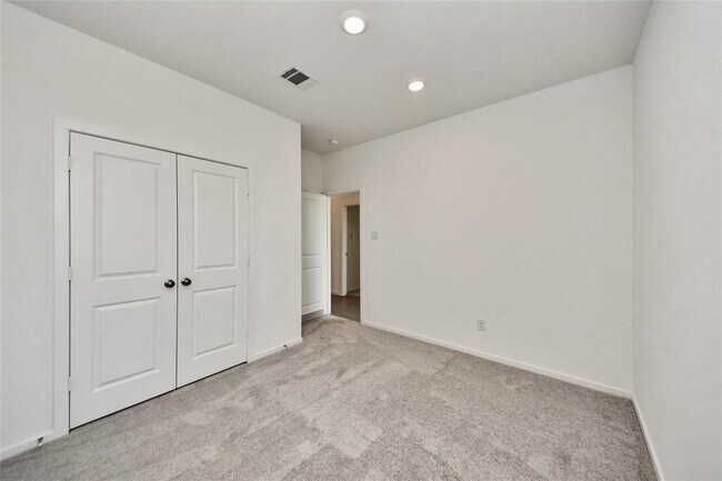 Building Photo - 6314 Orchid Bch Dr