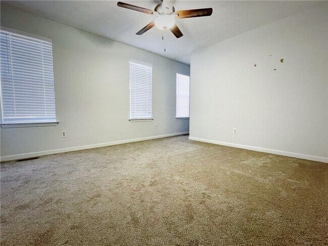 Building Photo - 1122 Overland Hill Trce