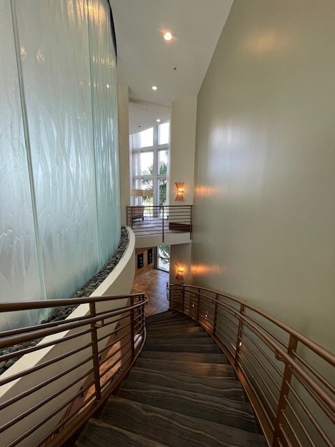 Building Photo - 2681 N Flamingo Rd