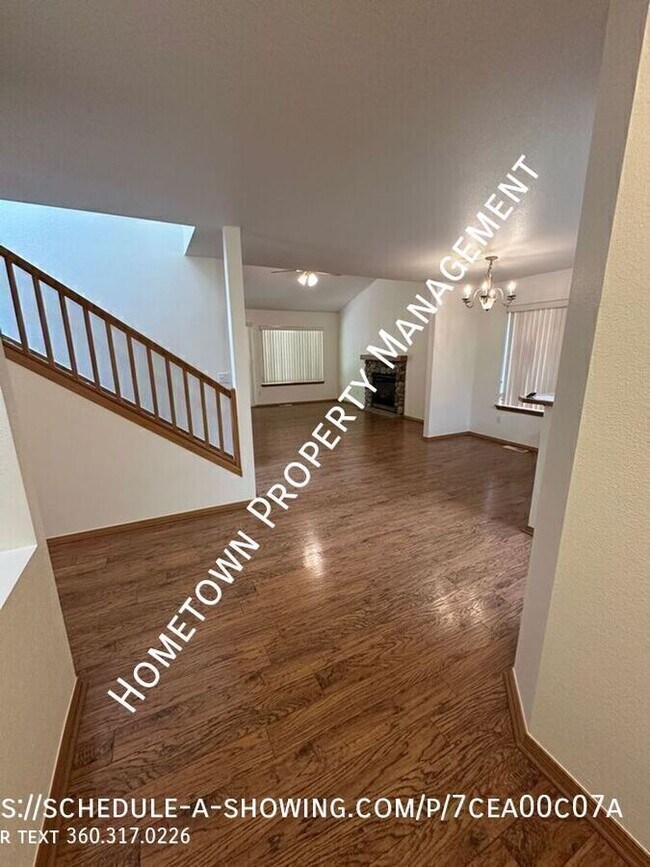 Building Photo - 1227 Arcadia St NW