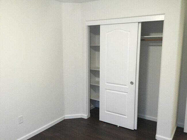 Building Photo - 3809 Calming Meadows Ct