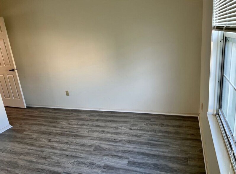 Bedroom-2nd - 2334 Raider Dr