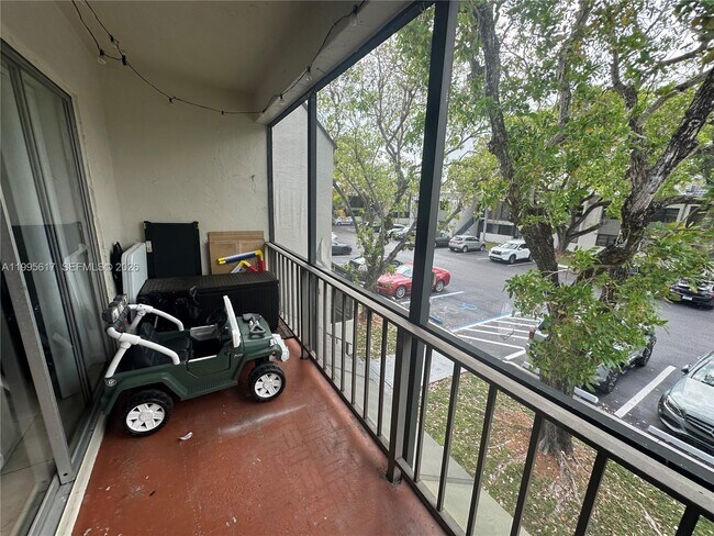 Building Photo - 7951 SW 104th St