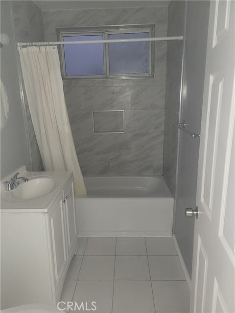 Building Photo - 8129 Comolette St