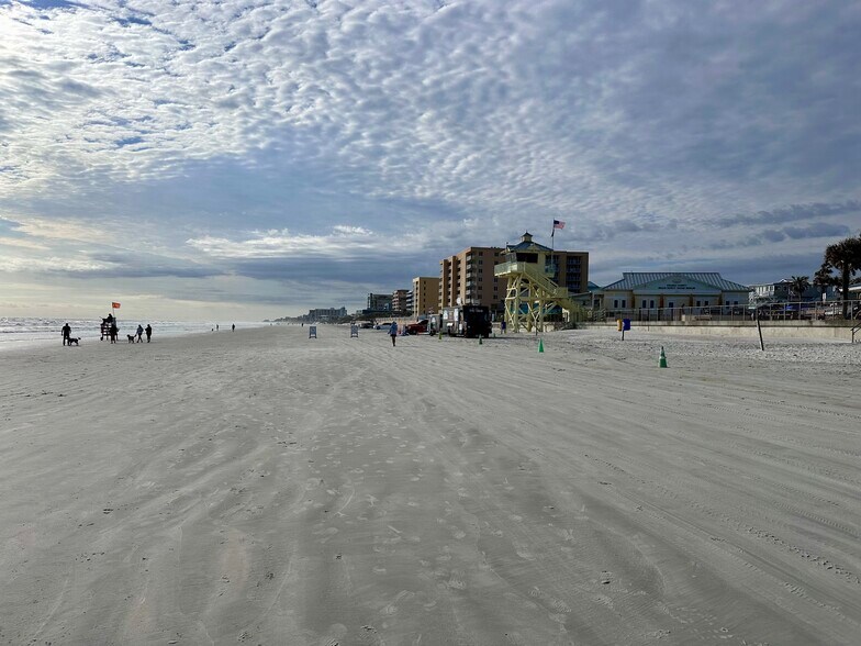 Building Photo - 1620 Delphi Way