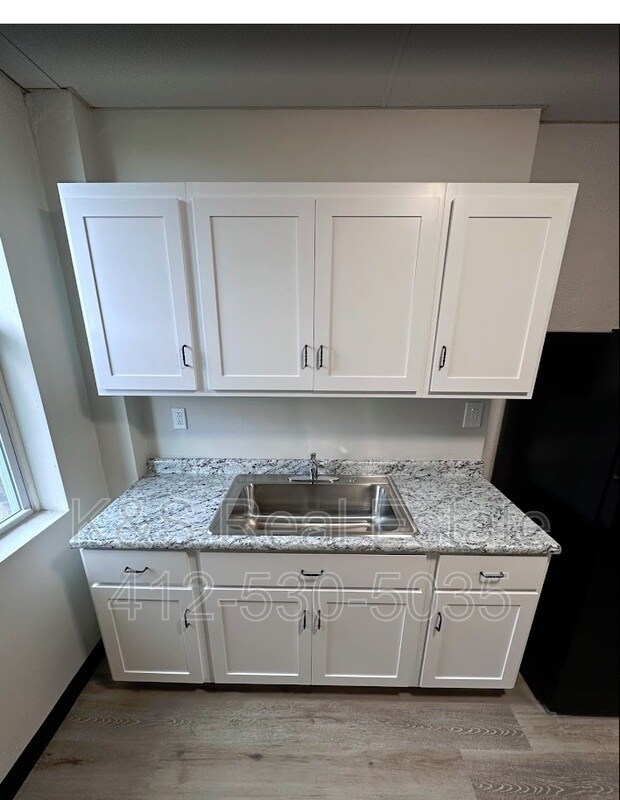 Building Photo - 1224 N Franklin St