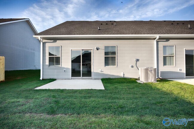 Building Photo - 149 Wolfe Ln