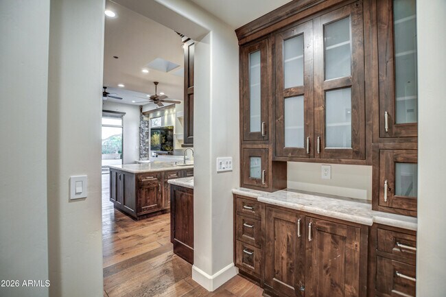 Building Photo - 9671 E Monument Dr