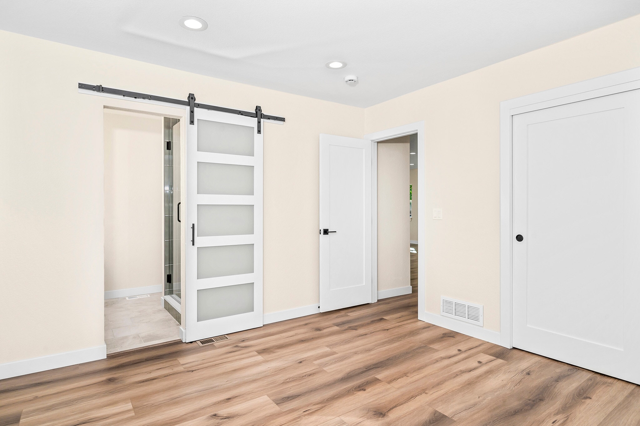 Building Photo - 2435 S Race St