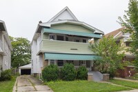 Building Photo - 2119 Lewis Dr