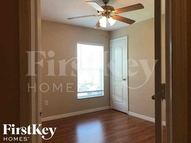 Building Photo - 4196 Winding Vine Dr