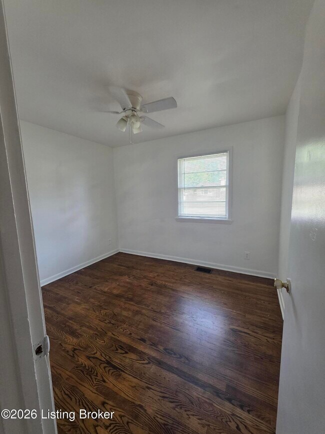 Building Photo - 9422 Hudson Ln