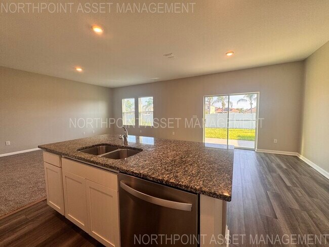 Building Photo - "AUGUST MOVE IN SPECIAL: $500 off on 2nd M...